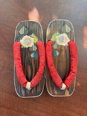Vintage Toddler Japanese kids Geta Clogs Size 10.5 (7 inches)